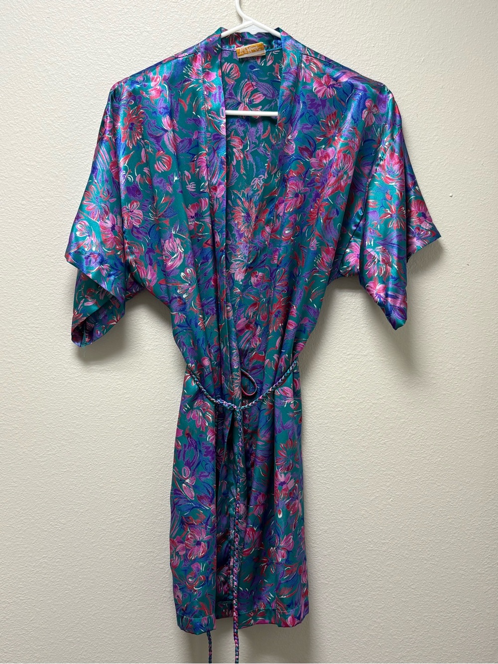 Vintage Val Mode Womens Petite L Satin Floral Kimono Robe Purple Pink Belted
